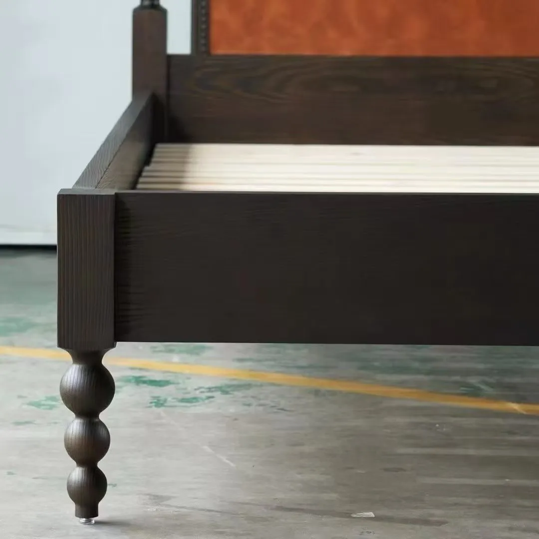 Bed rail corner with turned leg
